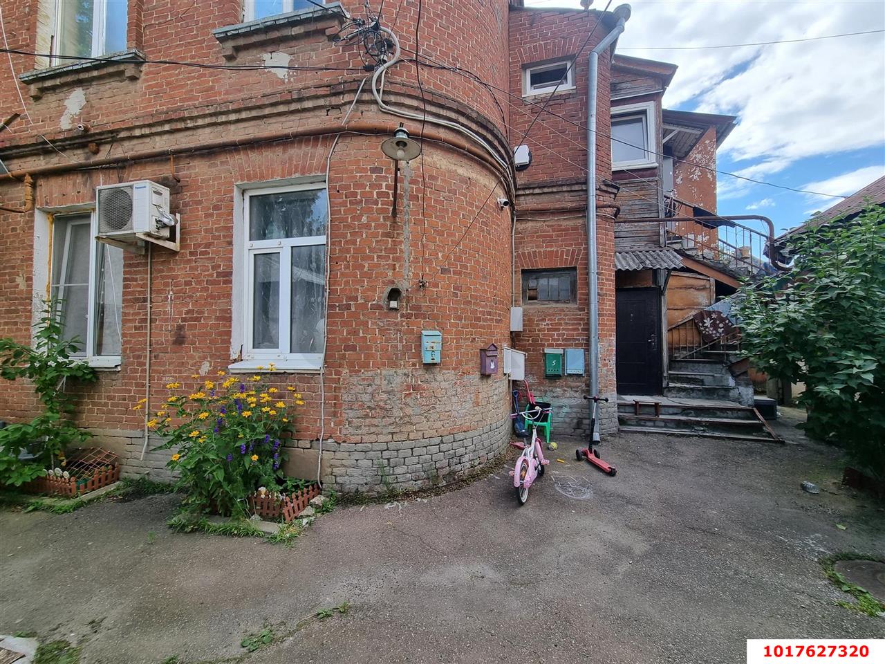 Фото №10: 2-комнатная квартира 27&nbsp;м², 1/2&nbsp;эт. - Краснодар, Центральный внутригородской округ, мкр. Центральный, ул. Гоголя, 107