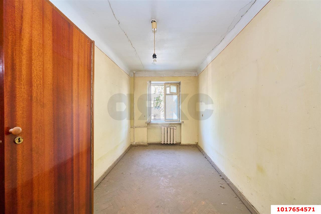 Фото №3: 2-комнатная квартира 46&nbsp;м², 2/5&nbsp;эт. - Краснодар, Центральный внутригородской округ, Центральный, мкр. Западный внутригородской округ, ул. Одесская, 40