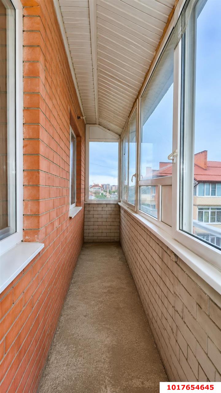 Фото №11: 1-комнатная квартира 50&nbsp;м², 5/5&nbsp;эт. - Краснодар, Прикубанский внутригородской округ, мкр. Сады Калинина, ул. Семёновская, 43