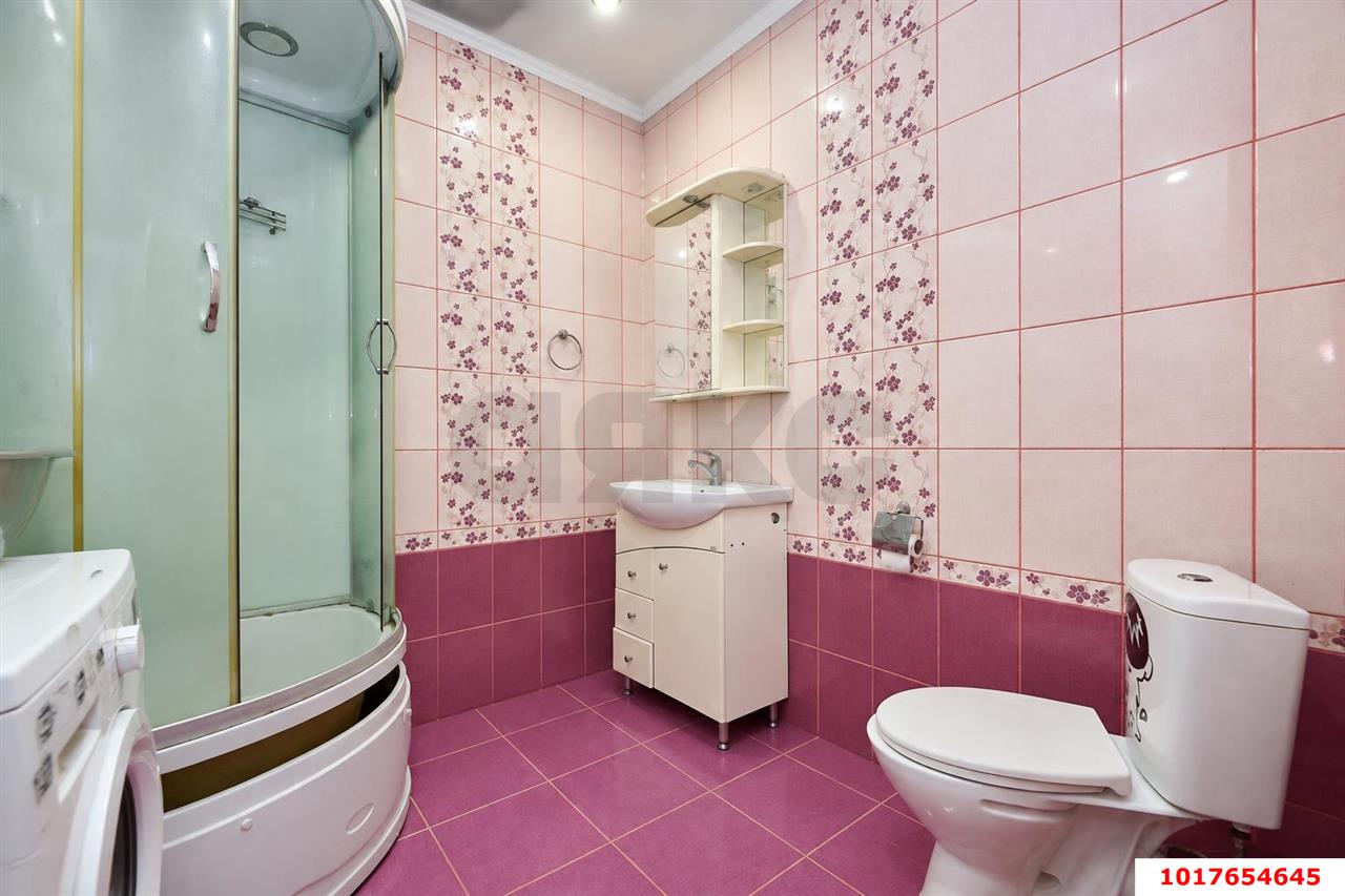 Фото №7: 1-комнатная квартира 50&nbsp;м², 5/5&nbsp;эт. - Краснодар, Прикубанский внутригородской округ, мкр. Сады Калинина, ул. Семёновская, 43