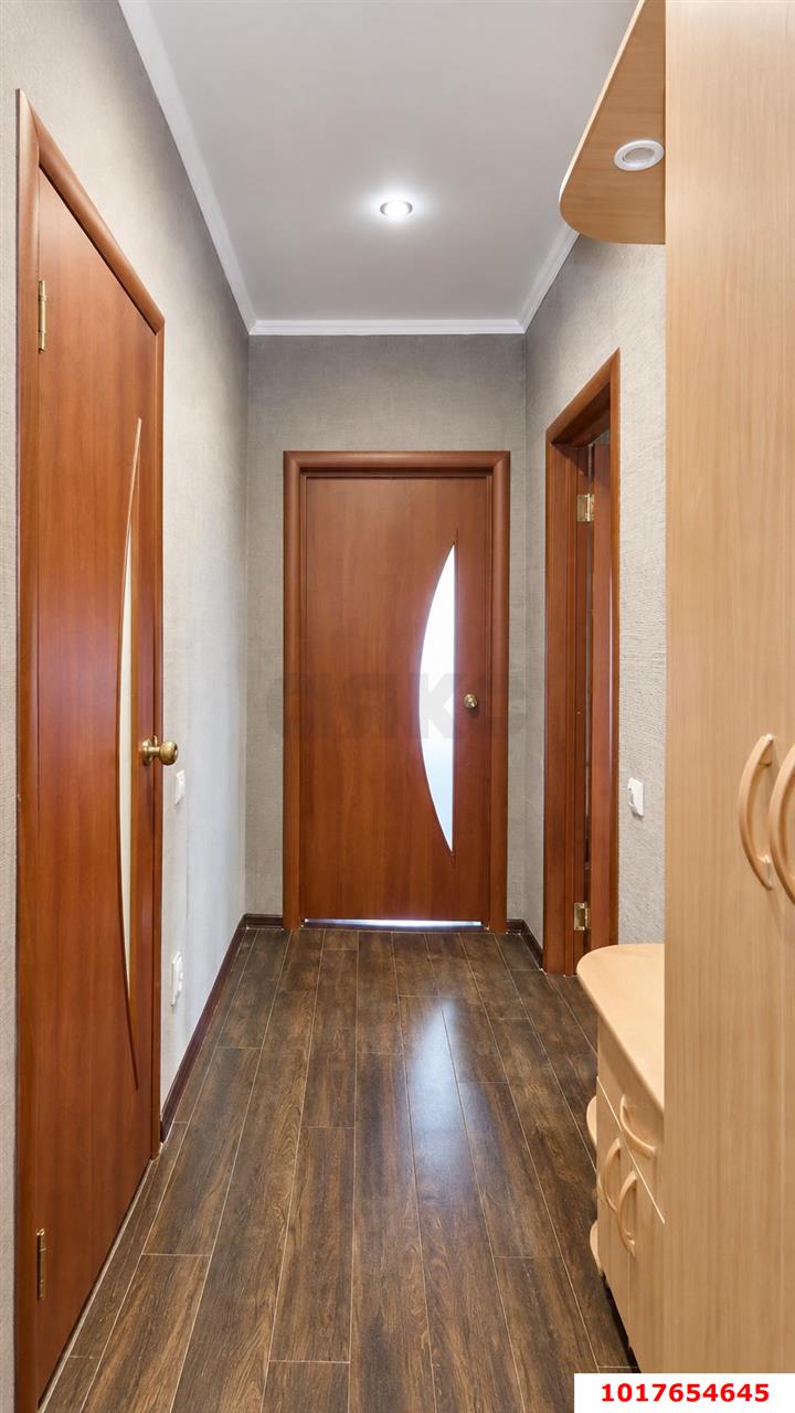 Фото №10: 1-комнатная квартира 50&nbsp;м², 5/5&nbsp;эт. - Краснодар, Прикубанский внутригородской округ, мкр. Сады Калинина, ул. Семёновская, 43