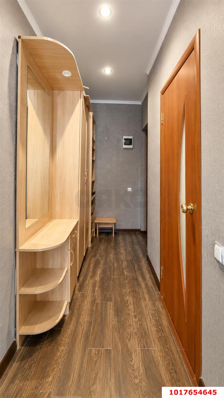 Фото №9: 1-комнатная квартира 50&nbsp;м², 5/5&nbsp;эт. - Краснодар, Прикубанский внутригородской округ, мкр. Сады Калинина, ул. Семёновская, 43