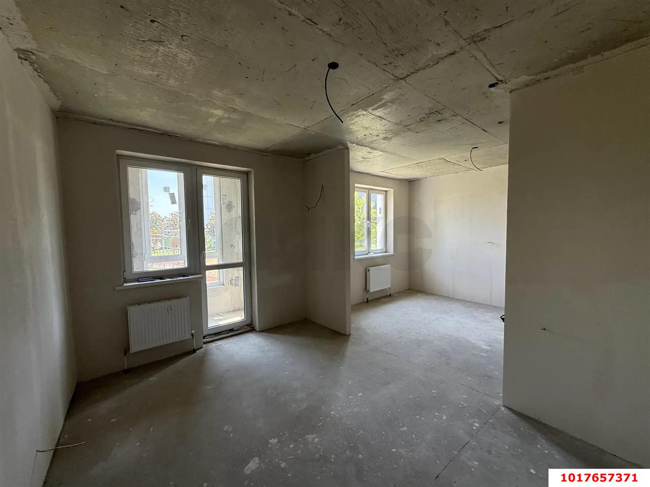Фото №1: 1-комнатная квартира 35&nbsp;м², 1/3&nbsp;эт. - Краснодар, Прикубанский внутригородской округ, мкр. жилой комплекс Новая Португалия, ул. Лиссабонская, 80к3