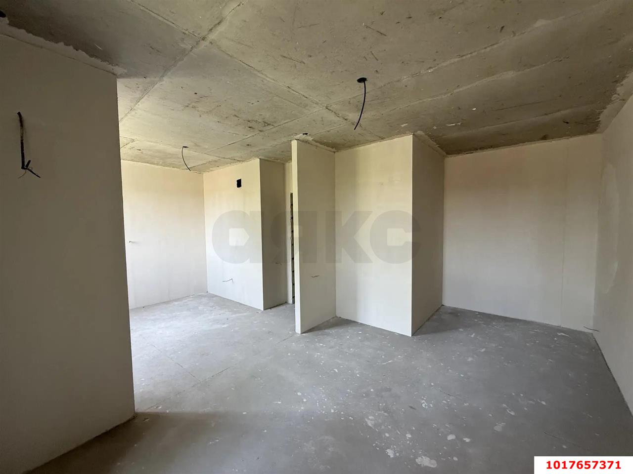 Фото №2: 1-комнатная квартира 35&nbsp;м², 1/3&nbsp;эт. - Краснодар, Прикубанский внутригородской округ, мкр. жилой комплекс Новая Португалия, ул. Лиссабонская, 80к3