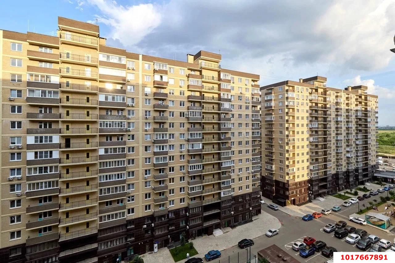 Фото №1: 2-комнатная квартира 62&nbsp;м², 11/16&nbsp;эт. - Краснодар, Прикубанский внутригородской округ, мкр. жилой комплекс Ракурс, ул. имени Героя Ростовского, 8к2