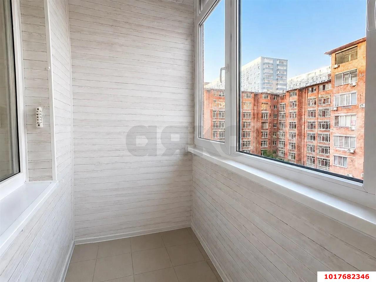Фото №7: 1-комнатная квартира 43&nbsp;м², 4/7&nbsp;эт. - Краснодар, Прикубанский внутригородской округ, мкр. Музыкальный, ул. имени Сергея Есенина, 108/1