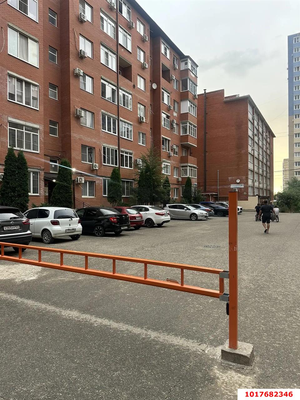 Фото №10: 1-комнатная квартира 43&nbsp;м², 4/7&nbsp;эт. - Краснодар, Прикубанский внутригородской округ, мкр. Музыкальный, ул. имени Сергея Есенина, 108/1