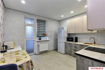 Фото №1: 1-комнатная квартира 36 м², 2/16 эт. - Краснодар, мкр. жилой комплекс Ракурс, ул. имени Героя Ростовского, 8к2