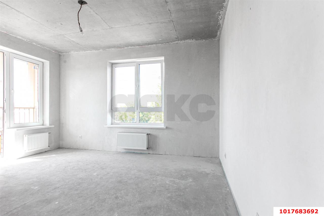 Фото №8: 3-комнатная квартира 98&nbsp;м², 3/16&nbsp;эт. - Краснодар, Прикубанский внутригородской округ, Калинино, мкр. Завод Радиоизмерительных Приборов, ул. 2-я Российская, 162