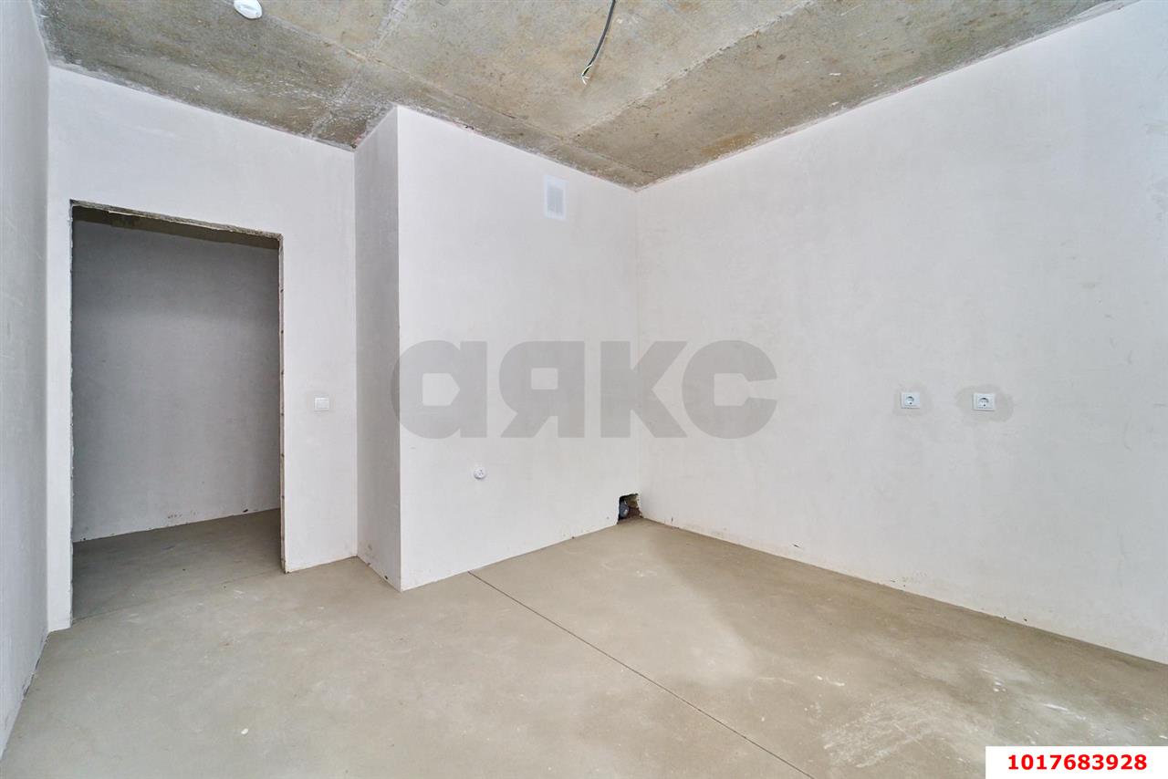 Фото №6: 2-комнатная квартира 63&nbsp;м², 9/12&nbsp;эт. - Краснодар, Прикубанский внутригородской округ, Славянский, мкр. Светлоград, ул. Красных Партизан, 1/4к7