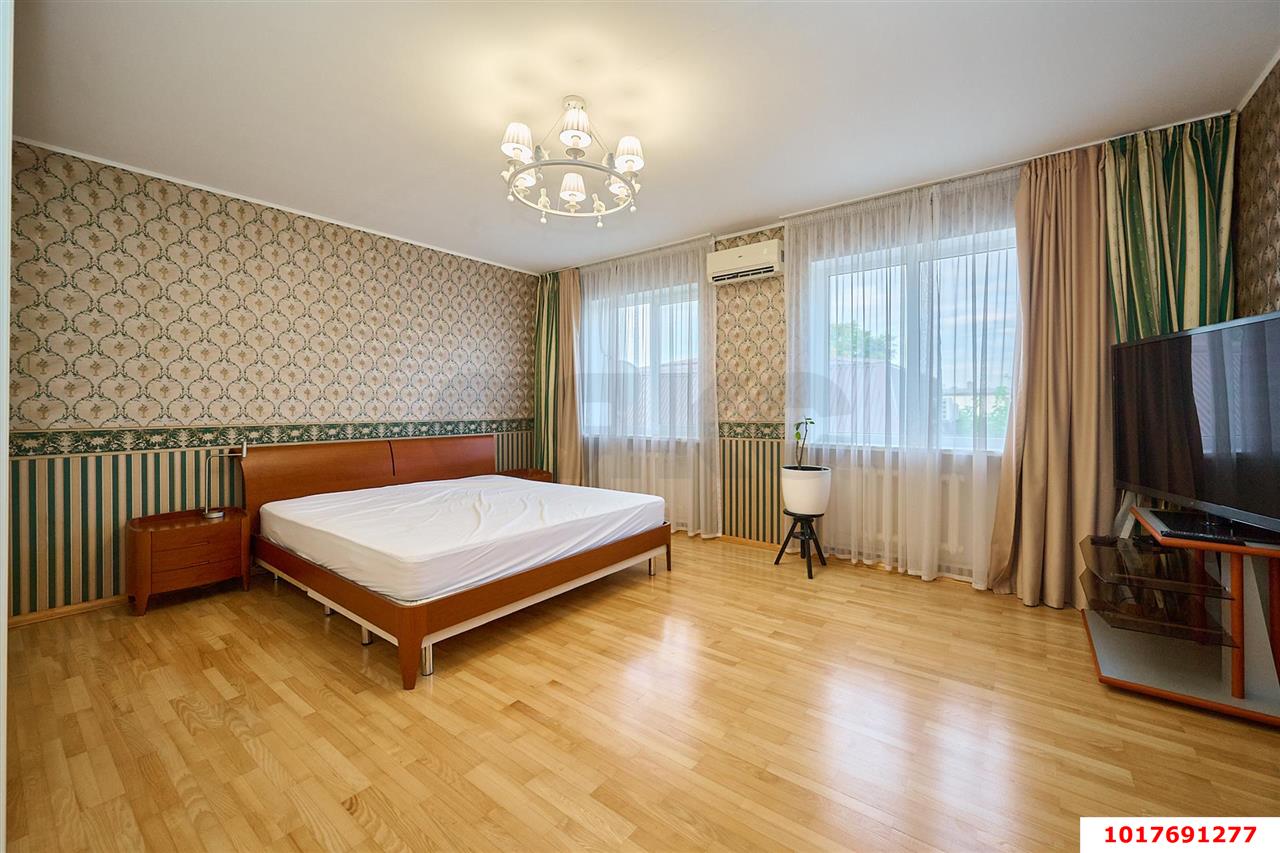 Фото №15: Дом 298&nbsp;м² + 5&nbsp;сот., 2&nbsp;эт. - Краснодар, Прикубанский внутригородской округ, мкр. 9-й километр, ул. Лазурная, 15