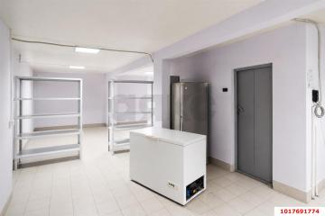 Фото №1: Торговое помещение 932&nbsp;м², 5&nbsp;эт. - Краснодар, мкр. Солнечный, ул. Архитектора Ишунина, 2