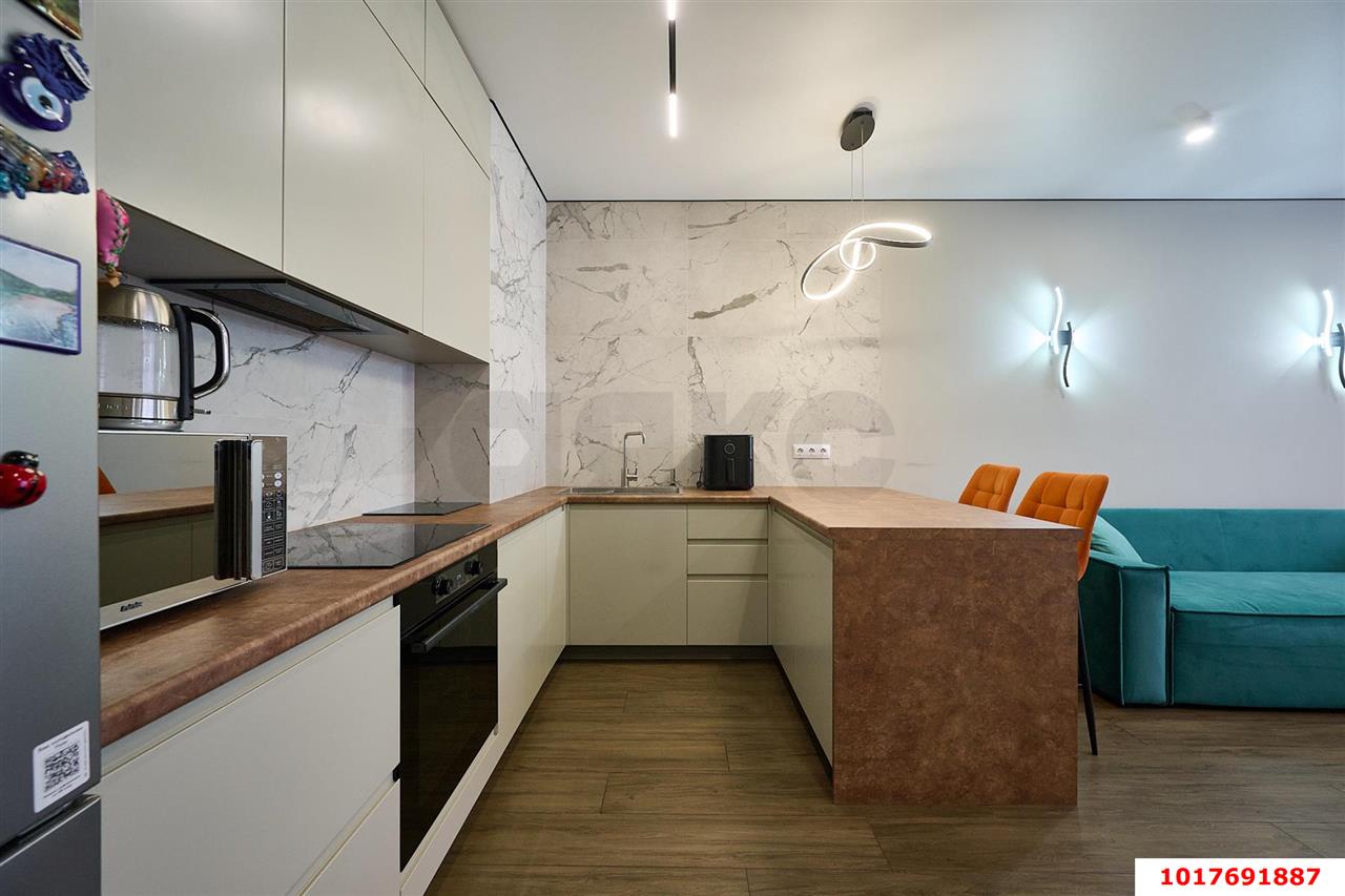 Фото №3: 2-комнатная квартира 70&nbsp;м², 14/17&nbsp;эт. - Краснодар, Прикубанский внутригородской округ, мкр. Достояние, ул. Григория Булгакова, 7
