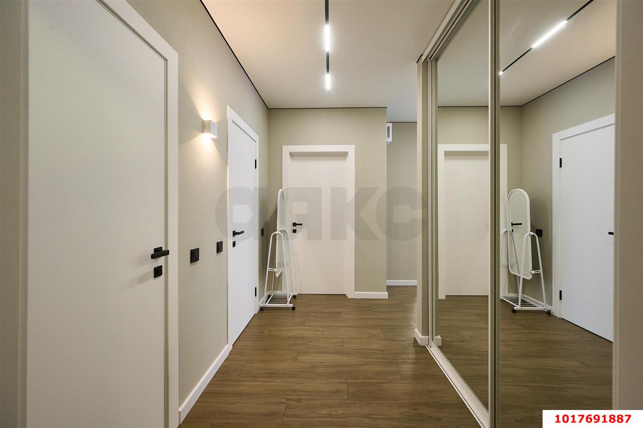 Фото №5: 2-комнатная квартира 70&nbsp;м², 14/17&nbsp;эт. - Краснодар, Прикубанский внутригородской округ, мкр. Достояние, ул. Григория Булгакова, 7