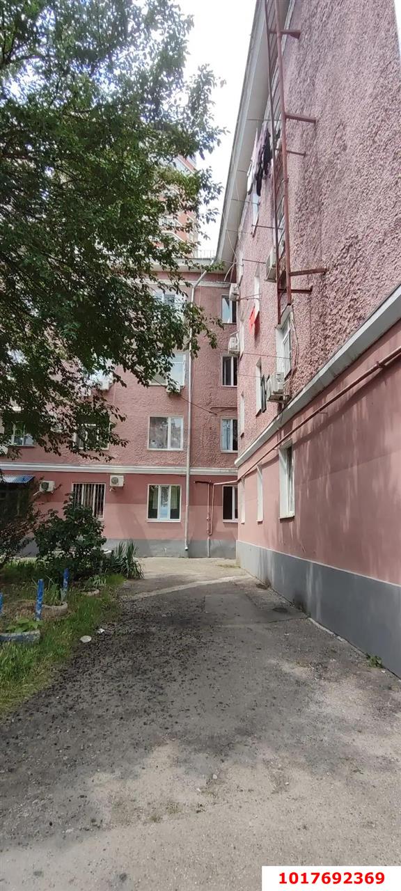 Фото №17: Комната 17&nbsp;м², 3/4&nbsp;эт. - Краснодар, Карасунский внутригородской округ, мкр. Черёмушки, ул. Таманская, 156