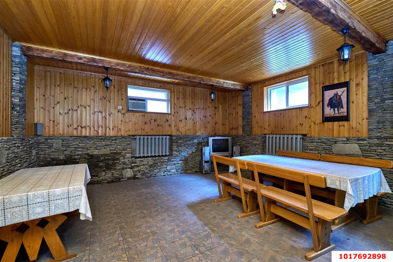 Фото №25: Дом 435&nbsp;м² + 4.5&nbsp;сот., 3&nbsp;эт. - Краснодар, Центральный внутригородской округ, мкр. Центральный, ул. Янковского