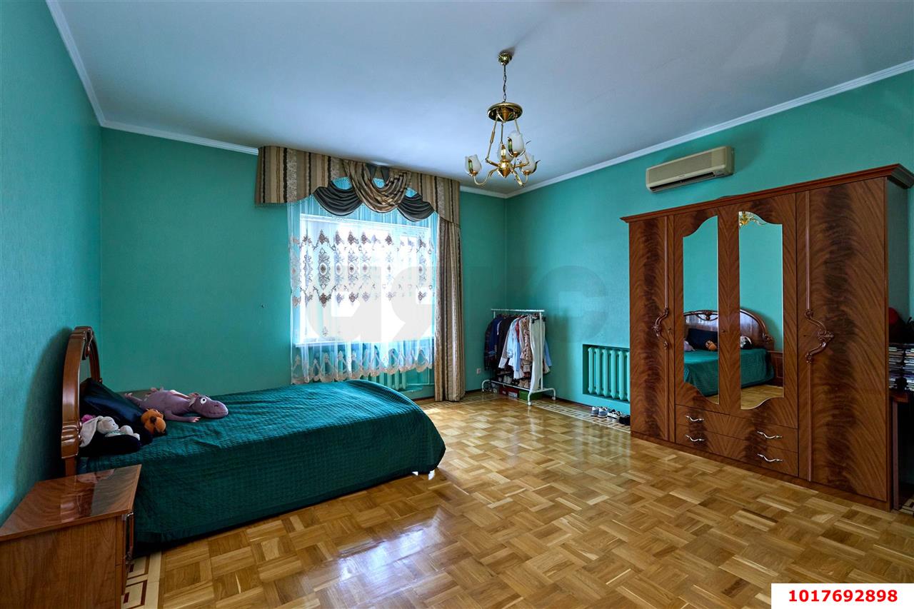 Фото №12: Дом 435&nbsp;м² + 4.5&nbsp;сот., 3&nbsp;эт. - Краснодар, Центральный внутригородской округ, мкр. Центральный, ул. Янковского