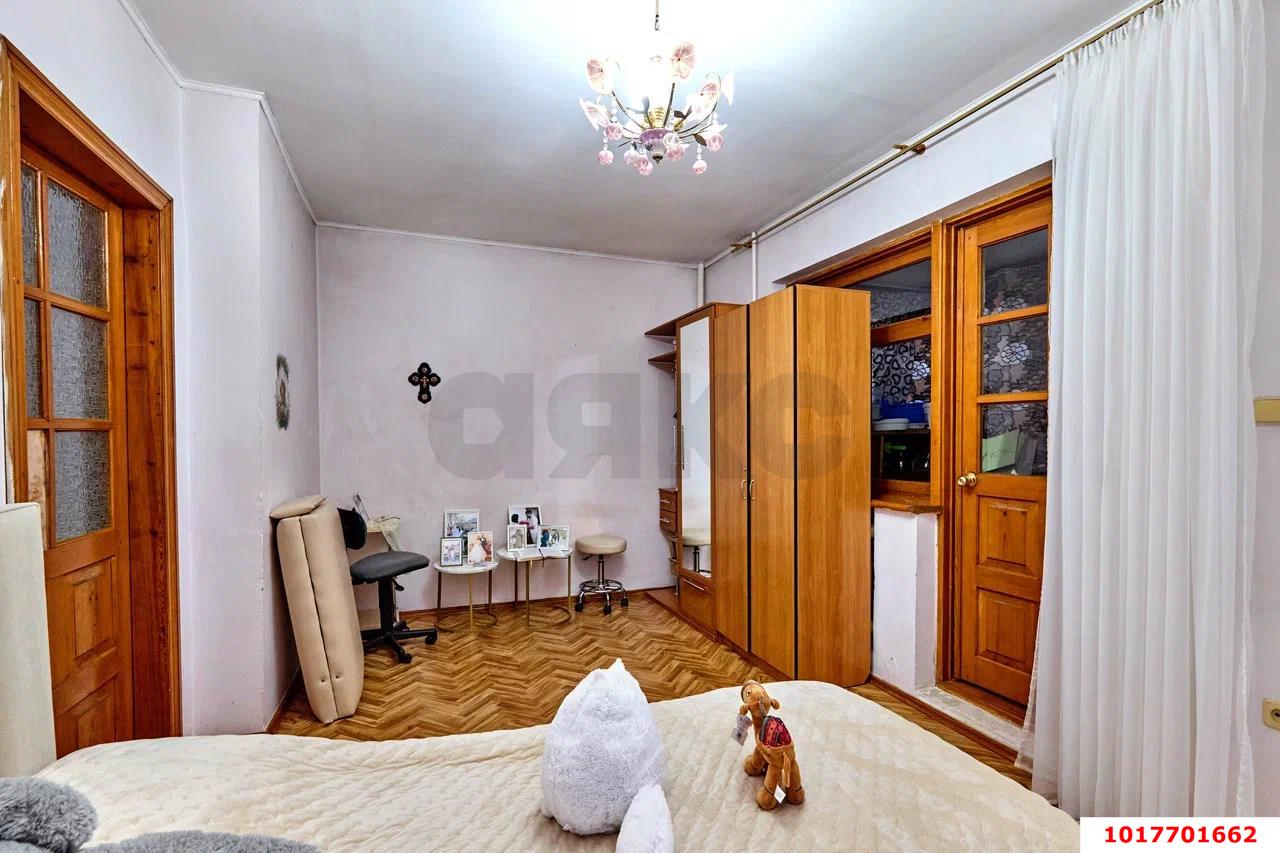 Фото №15: Дом 65&nbsp;м² + 1&nbsp;сот., 2&nbsp;эт. - Краснодар, Западный внутригородской округ, мкр. Центральный, ул. Рашпилевская, 79
