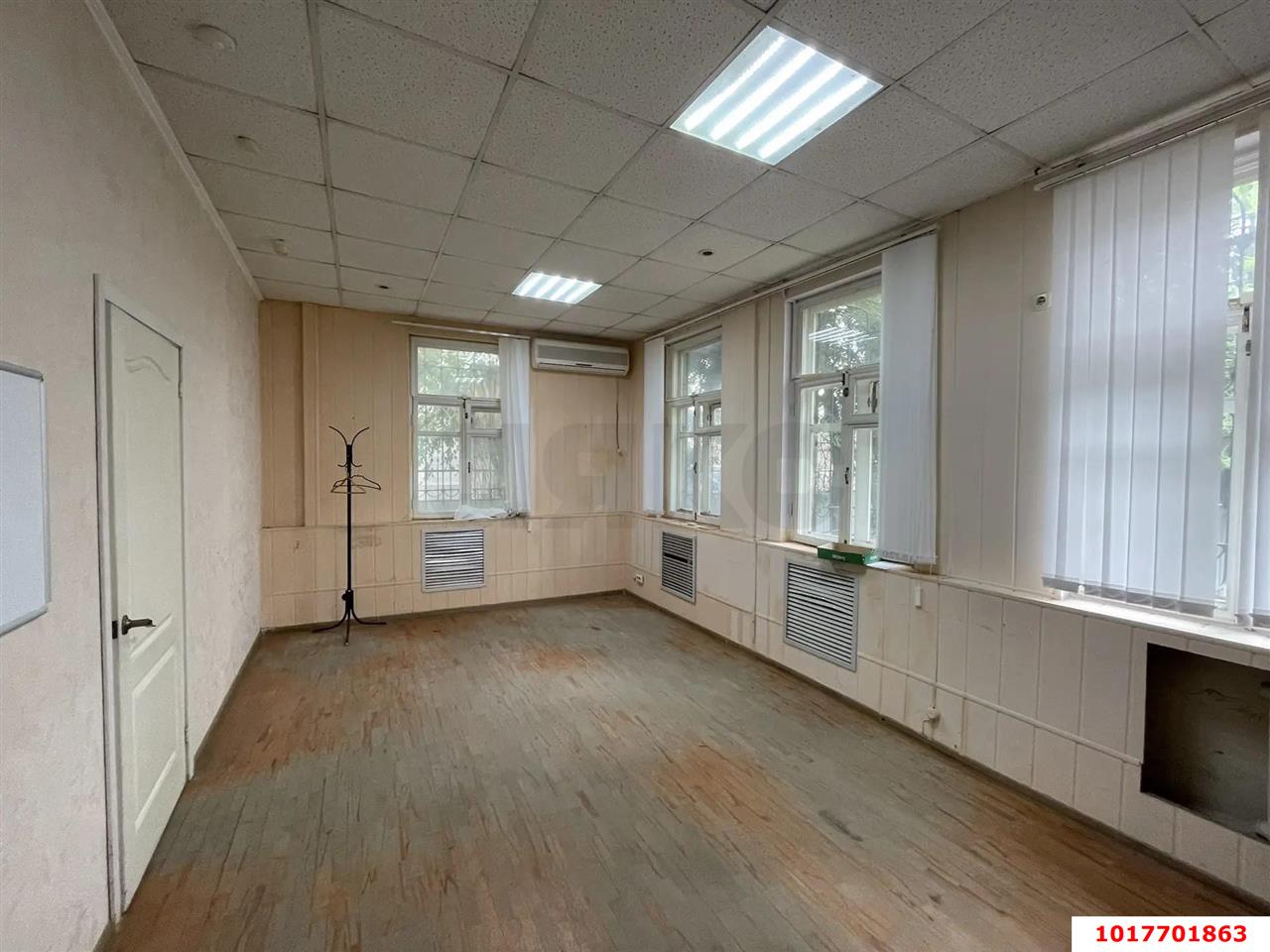 Фото №8: Отдельное здание 172&nbsp;м², 1/1&nbsp;эт. - Краснодар, Центральный внутригородской округ, мкр. Центральный, ул. Орджоникидзе, 87