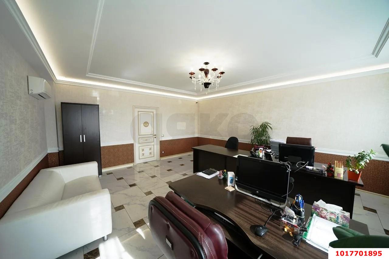 Фото №14: Офисное помещение 608&nbsp;м², 5/5&nbsp;эт. - Краснодар, мкр. Западный внутригородской округ, ул. Красная, 155/1