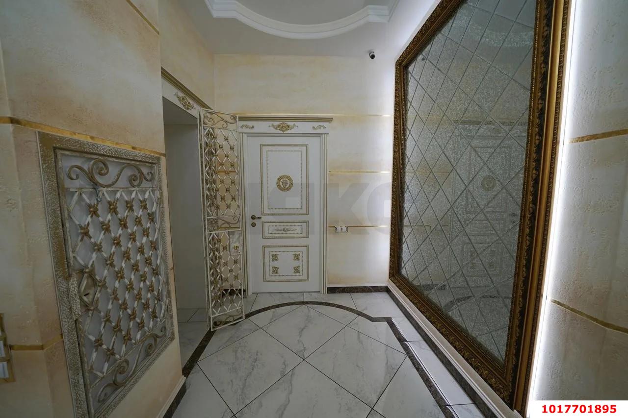 Фото №6: Офисное помещение 608&nbsp;м², 5/5&nbsp;эт. - Краснодар, мкр. Западный внутригородской округ, ул. Красная, 155/1