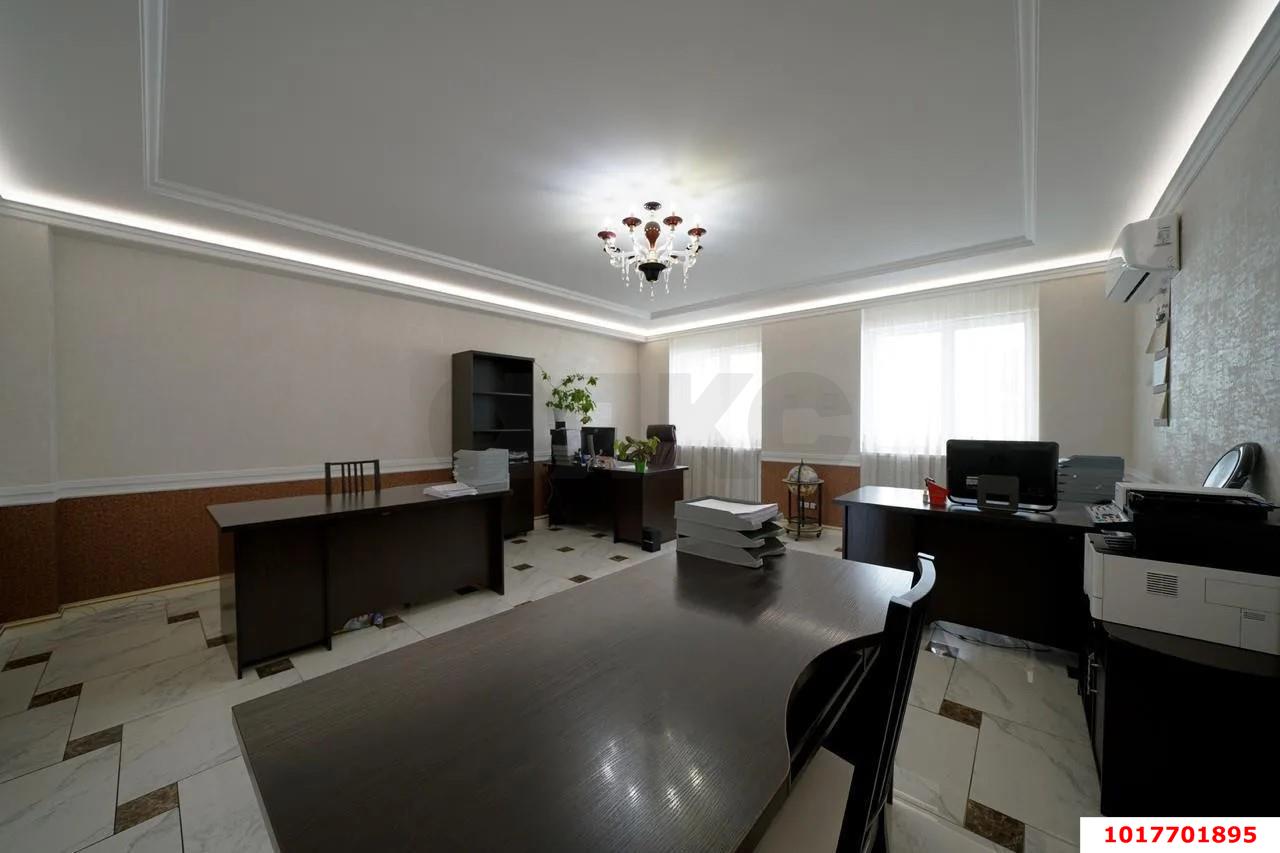 Фото №13: Офисное помещение 608&nbsp;м², 5/5&nbsp;эт. - Краснодар, мкр. Западный внутригородской округ, ул. Красная, 155/1