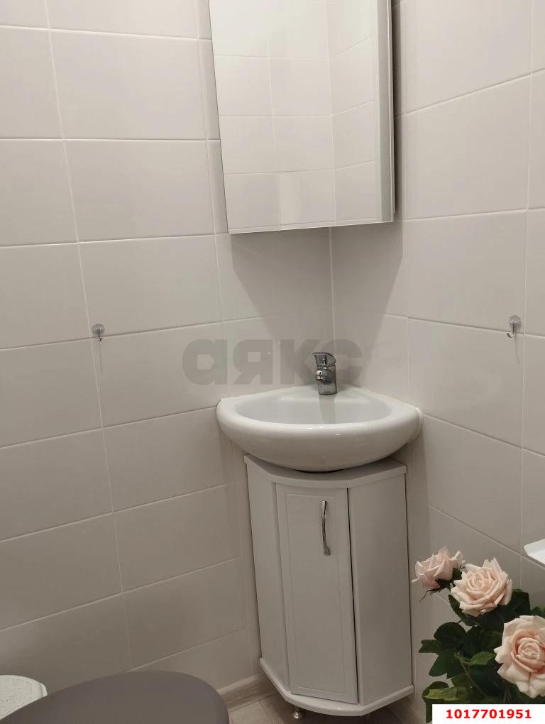 Фото №17: 3-комнатная квартира 72&nbsp;м², 7/8&nbsp;эт. - Краснодар, Прикубанский внутригородской округ, мкр. Музыкальный, ул. имени И.И. Дунаевского, 22А