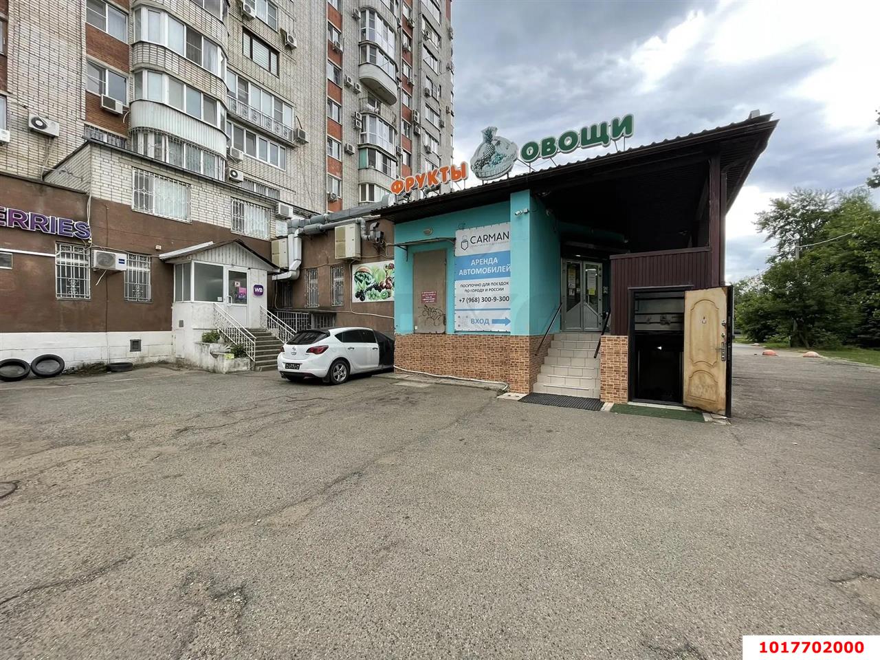 Фото №1: Торговое помещение 399&nbsp;м², 1/15&nbsp;эт. - Краснодар, Западный внутригородской округ, мкр. Юбилейный, пр-кт Чекистов, 1
