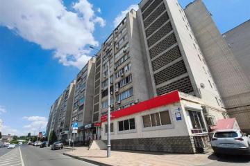 Фото №1: 3-комнатная квартира 75&nbsp;м², 5/9&nbsp;эт. - Краснодар, мкр. Центральный, ул. Суворова, 74