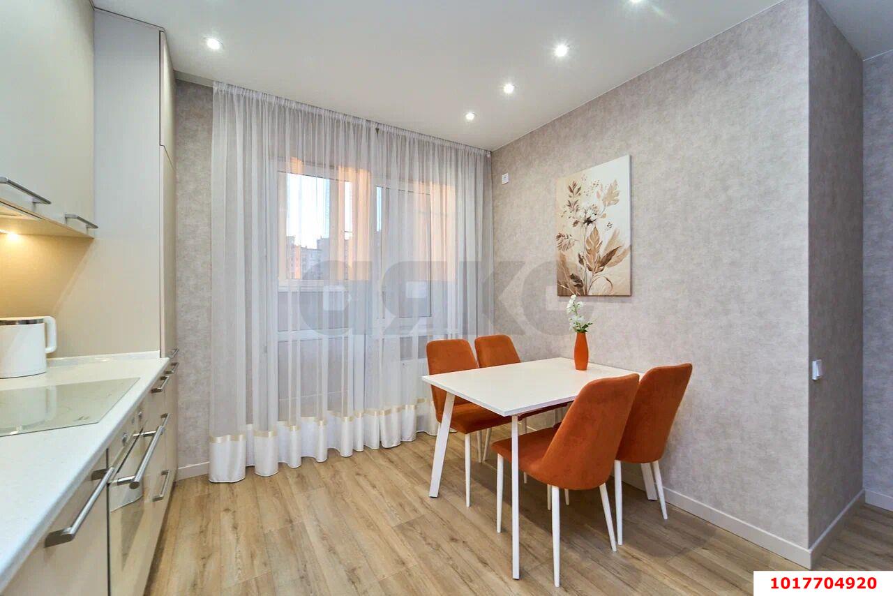 Фото №13: 2-комнатная квартира 54&nbsp;м², 12/19&nbsp;эт. - Краснодар, Прикубанский внутригородской округ, мкр. ЖК Красная Площадь, ул. им. Мурата Ахеджака, 12