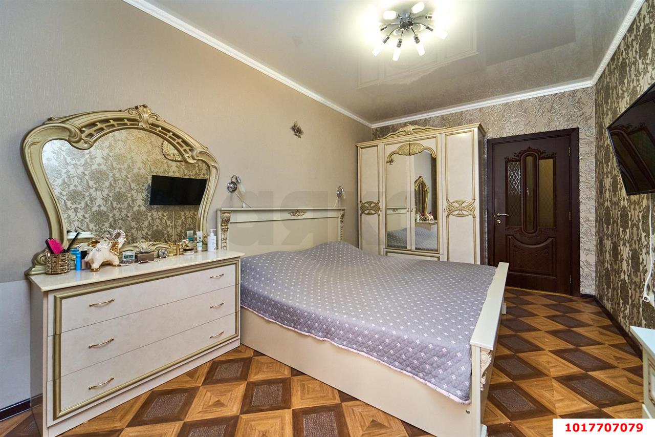 Фото №9: 2-комнатная квартира 67&nbsp;м², 5/16&nbsp;эт. - Краснодар, Прикубанский внутригородской округ, жилой комплекс Времена Года-2, мкр. имени Петра Метальникова, ул. Петра Метальникова, 26