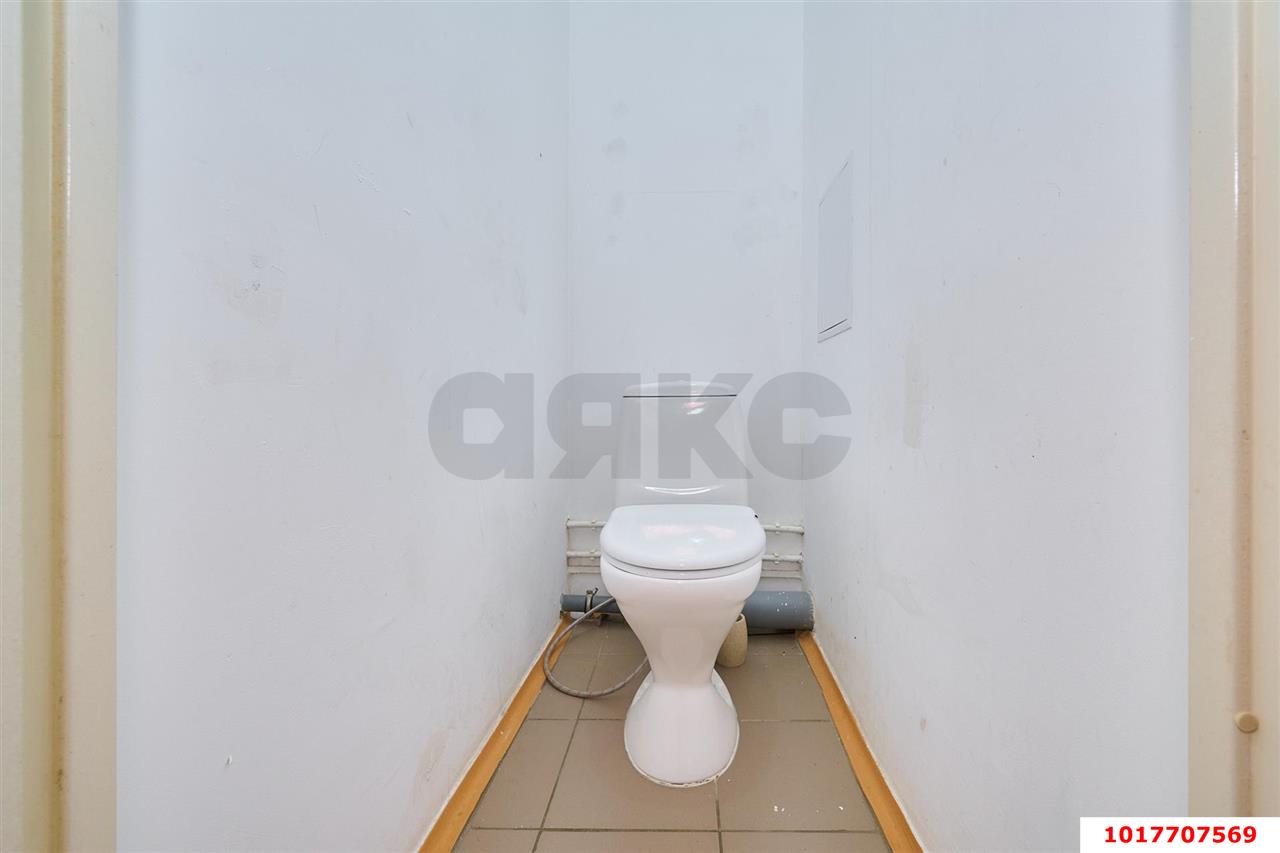 Фото №10: 2-комнатная квартира 64&nbsp;м², 9/16&nbsp;эт. - Краснодар, Прикубанский внутригородской округ, мкр. Восточно-Кругликовский, ул. им. Героя Яцкова И.В., 28