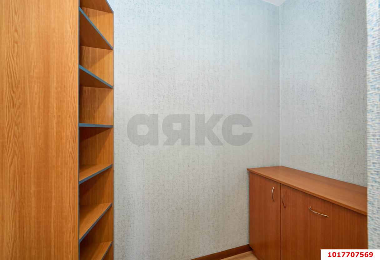 Фото №18: 2-комнатная квартира 64&nbsp;м², 9/16&nbsp;эт. - Краснодар, Прикубанский внутригородской округ, мкр. Восточно-Кругликовский, ул. им. Героя Яцкова И.В., 28