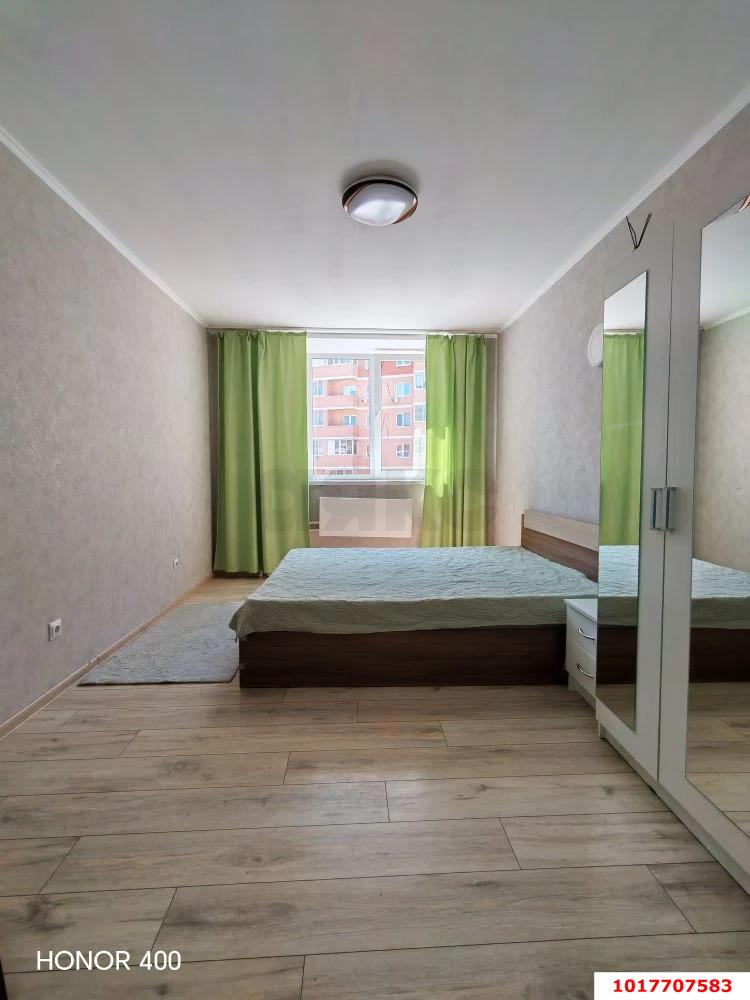 Фото №4: 2-комнатная квартира 63&nbsp;м², 15/17&nbsp;эт. - Краснодар, Прикубанский внутригородской округ, мкр. Военный городок № 109, ул. Кореновская, 67