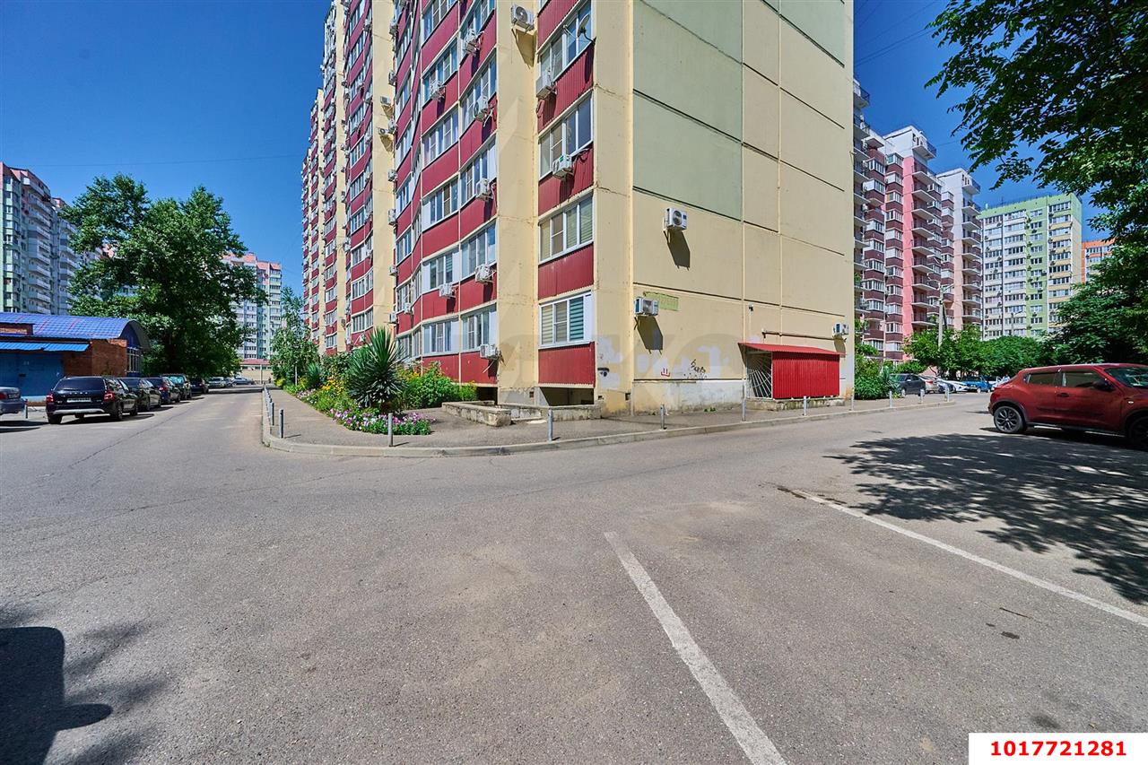 Фото №15: 1-комнатная квартира 46&nbsp;м², 16/16&nbsp;эт. - Краснодар, Западный внутригородской округ, мкр. Юбилейный, ул. Рождественская набережная, 37