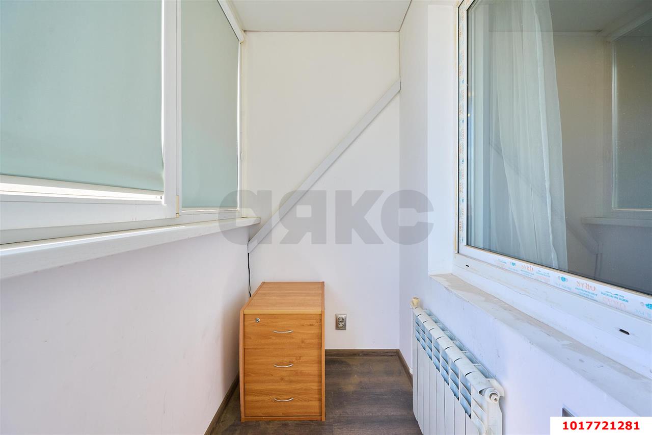 Фото №11: 1-комнатная квартира 46&nbsp;м², 16/16&nbsp;эт. - Краснодар, Западный внутригородской округ, мкр. Юбилейный, ул. Рождественская набережная, 37