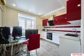 Фото №1: 1-комнатная квартира 39 м², 16/16 эт. - Краснодар, мкр. Юбилейный, ул. Рождественская набережная, 37