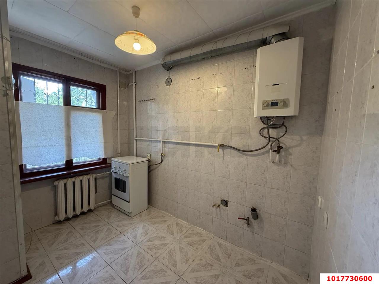 Фото №3: 1-комнатная квартира 28&nbsp;м², 1/4&nbsp;эт. - Краснодар, Центральный внутригородской округ, мкр. 40 лет Победы, ул. Выставочная, 3