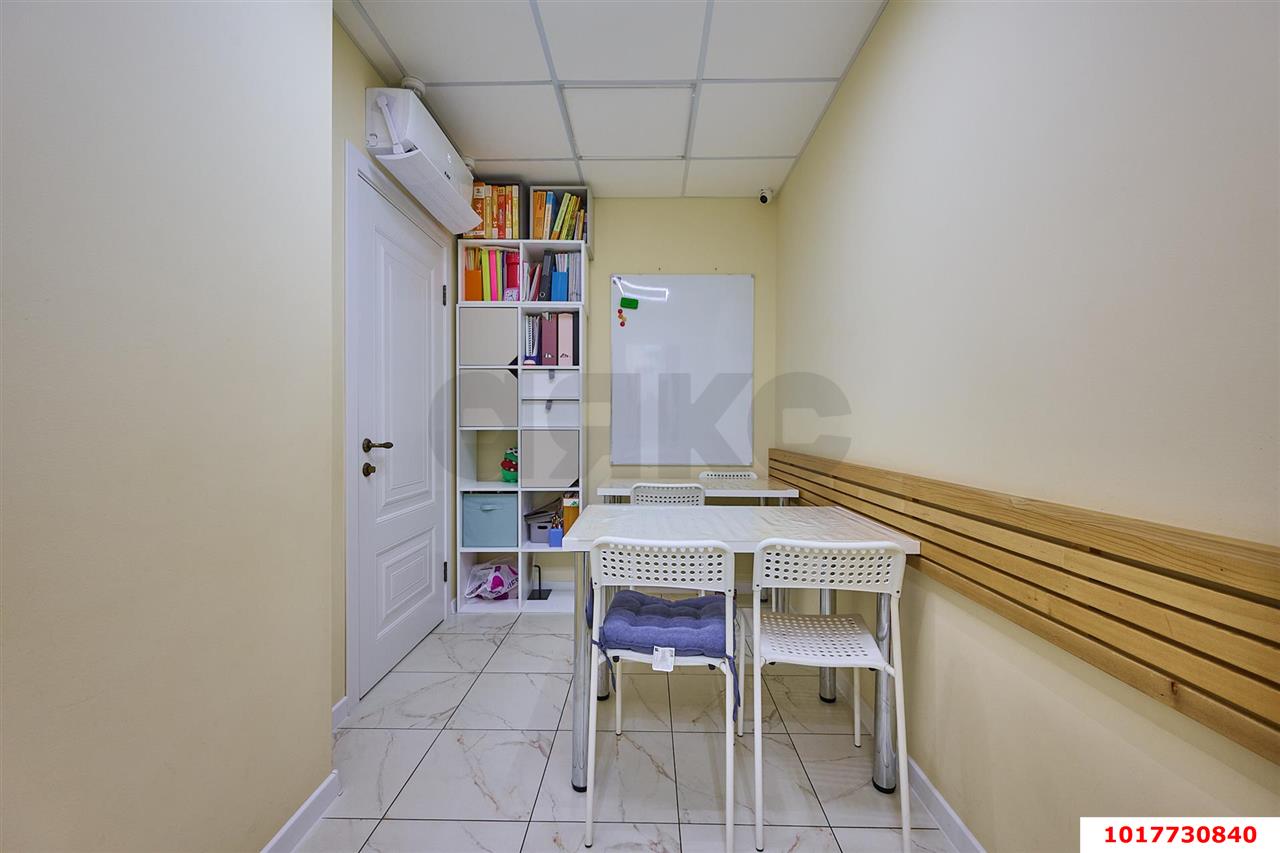 Фото №21: Студия 70&nbsp;м², 1/16&nbsp;эт. - Краснодар, Прикубанский внутригородской округ, Славянский, мкр. Светлоград, ул. Красных Партизан, 1/4к8