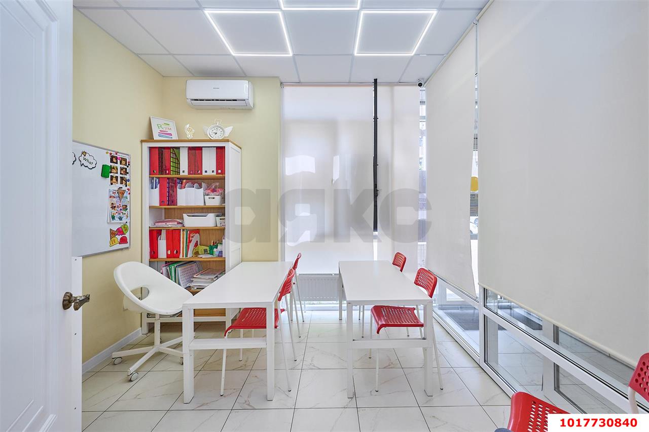 Фото №14: Студия 70&nbsp;м², 1/16&nbsp;эт. - Краснодар, Прикубанский внутригородской округ, Славянский, мкр. Светлоград, ул. Красных Партизан, 1/4к8