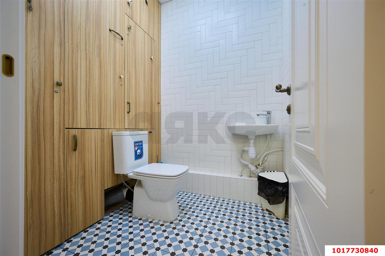 Фото №18: Студия 70&nbsp;м², 1/16&nbsp;эт. - Краснодар, Прикубанский внутригородской округ, Славянский, мкр. Светлоград, ул. Красных Партизан, 1/4к8