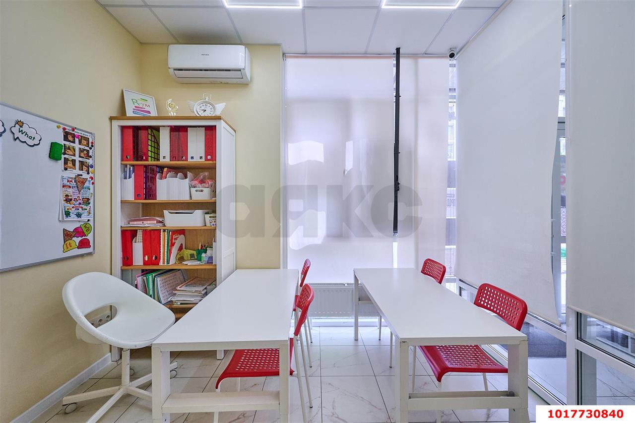 Фото №9: Студия 70&nbsp;м², 1/16&nbsp;эт. - Краснодар, Прикубанский внутригородской округ, Славянский, мкр. Светлоград, ул. Красных Партизан, 1/4к8