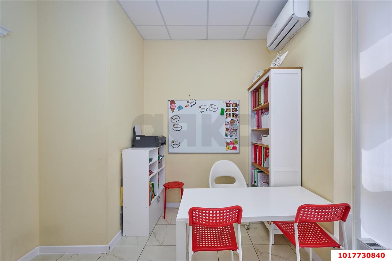Фото №12: Студия 70&nbsp;м², 1/16&nbsp;эт. - Краснодар, Прикубанский внутригородской округ, Славянский, мкр. Светлоград, ул. Красных Партизан, 1/4к8