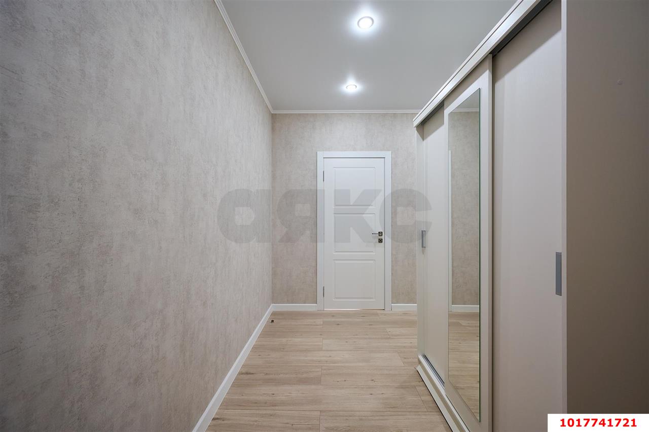 Фото №11: 2-комнатная квартира 60&nbsp;м², 14/16&nbsp;эт. - Краснодар, Прикубанский внутригородской округ, Россинского, мкр. жилой комплекс Дружный, ул. Адмирала Серебрякова, 3к2