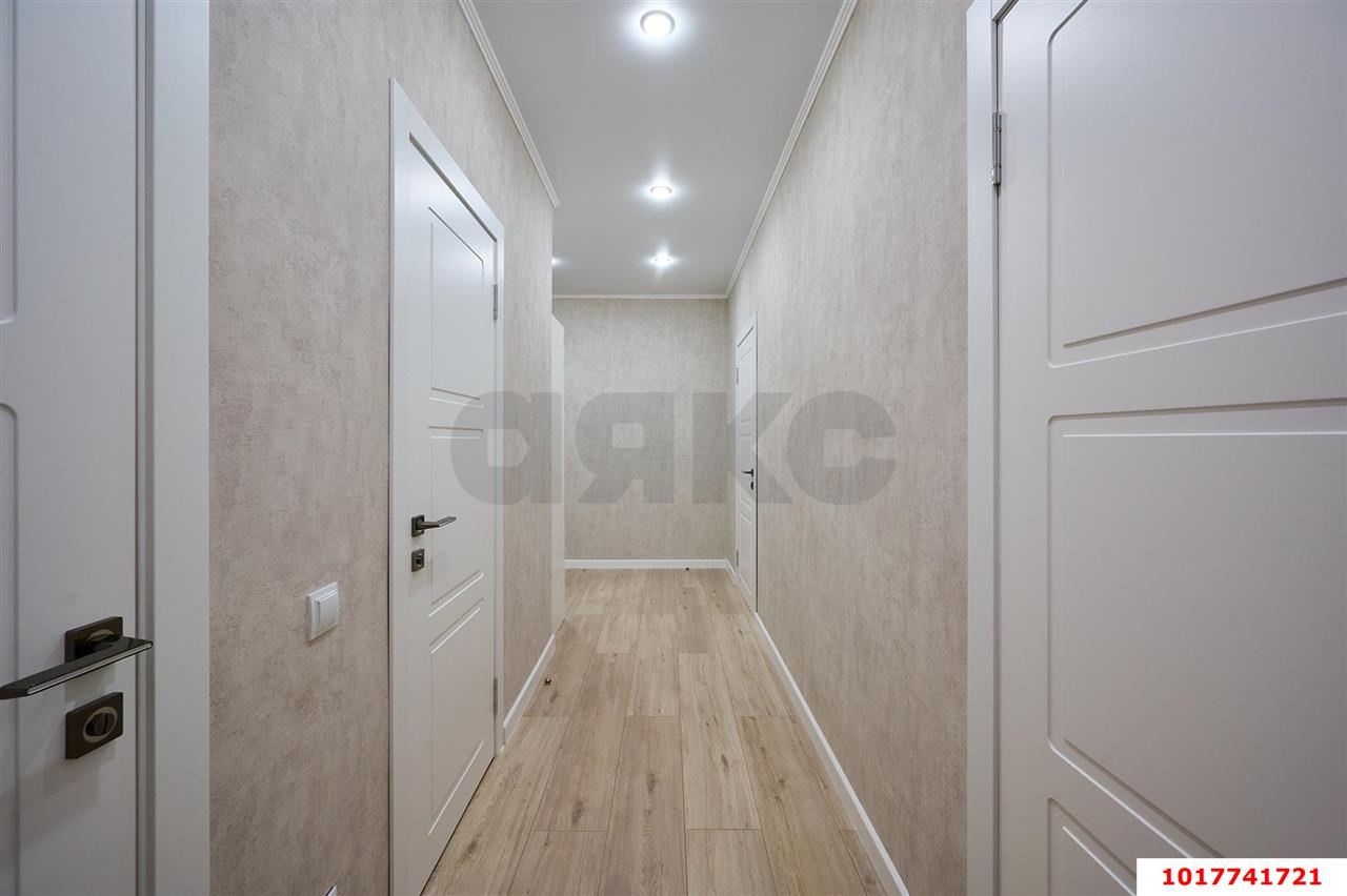 Фото №9: 2-комнатная квартира 60&nbsp;м², 14/16&nbsp;эт. - Краснодар, Прикубанский внутригородской округ, Россинского, мкр. жилой комплекс Дружный, ул. Адмирала Серебрякова, 3к2