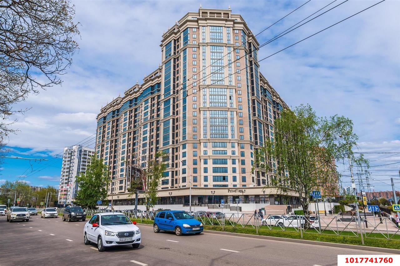 Фото №1: 2-комнатная квартира 70&nbsp;м², 22/24&nbsp;эт. - Краснодар, Западный внутригородской округ, Фестивальный, мкр. ЖК Тургенев, ул. Дальняя, 8к1