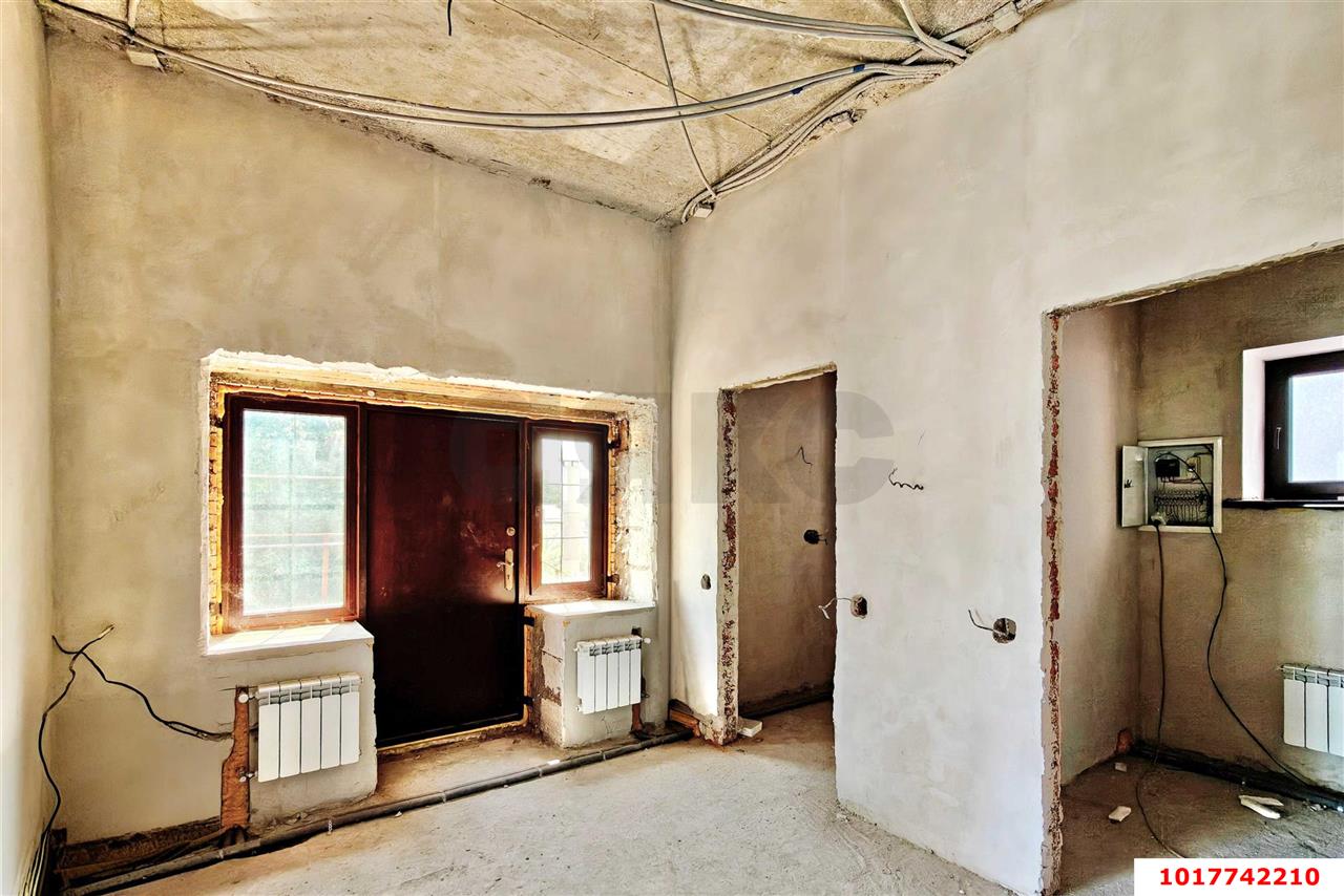 Фото №14: Офисное помещение 205&nbsp;м², 1/2&nbsp;эт. - Краснодар, мкр. Западный внутригородской округ, ул. Бабушкина, 233