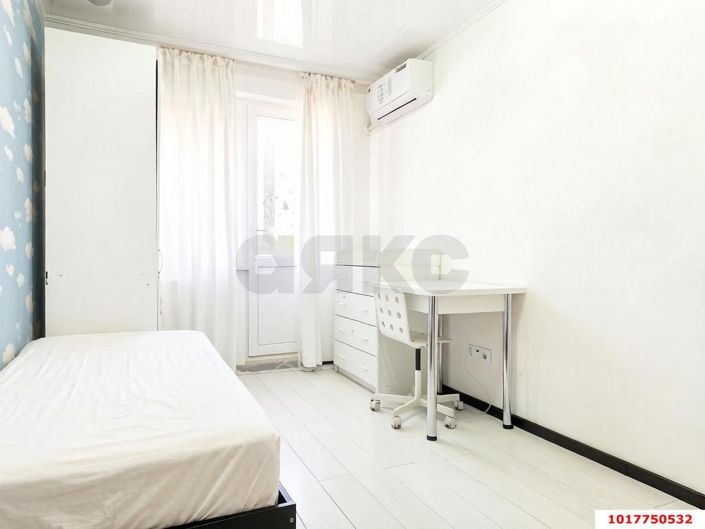 Фото №7: 4-комнатная квартира 80&nbsp;м², 9/9&nbsp;эт. - Краснодар, Прикубанский внутригородской округ, мкр. Краевая Клиническая Больница, ул. Российская, 138