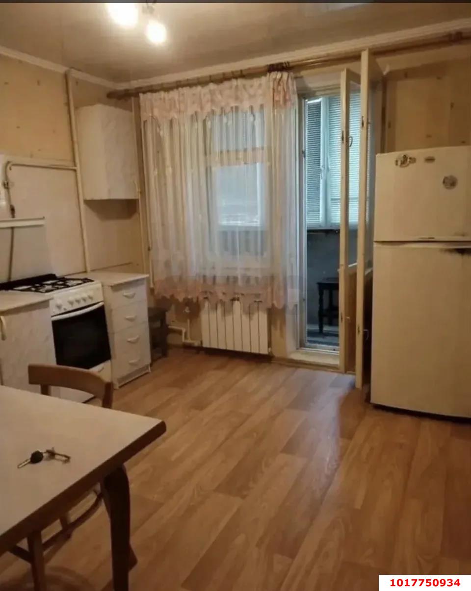 Фото №1: 1-комнатная квартира 42&nbsp;м², 2/5&nbsp;эт. - Лорис, мкр. Карасунский внутригородской округ, ул. Садовая, 32