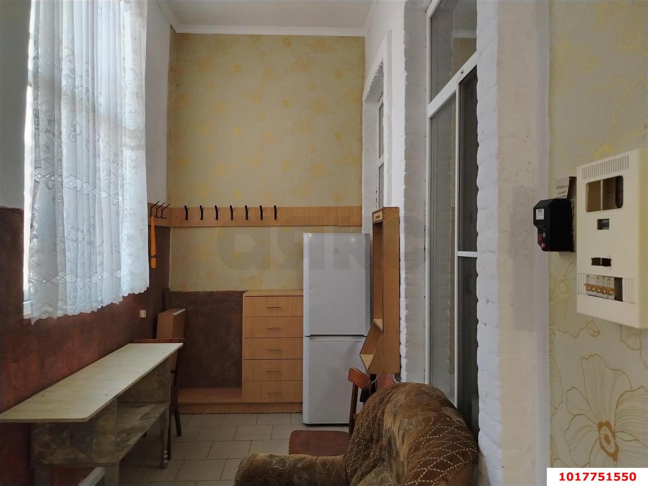 Фото №2: 1-комнатная квартира 31&nbsp;м², 1/2&nbsp;эт. - Краснодар, Центральный внутригородской округ, мкр. Центральный, ул. Янковского, 80